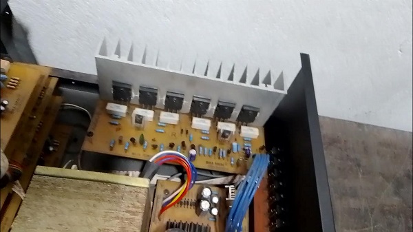 4 Thủ Phạm Khiến Amply Jarguar Bị Nóng Ran