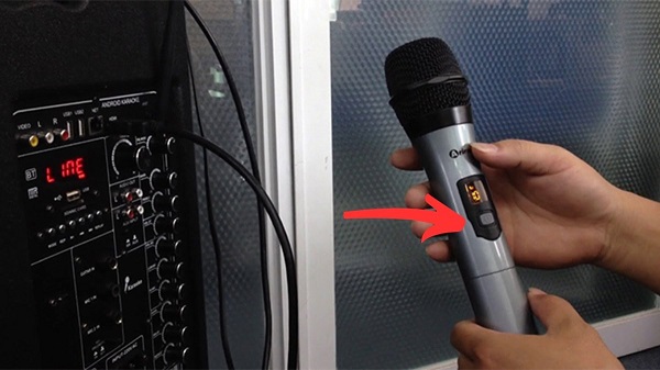 Cấu Trúc Gain Micro Không Dây Không Hợp Lý