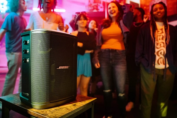 Dùng Loa Bose S1 Pro Plus Cho Tiệc